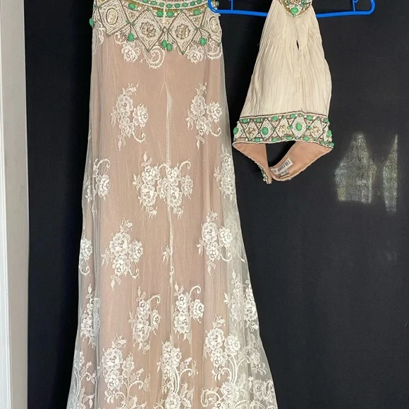 Prom Dress - Picture 2 of 11